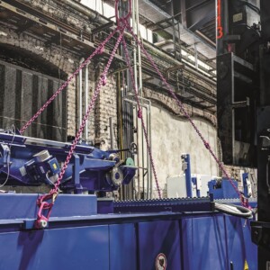 RUD Lifting points with ICE 120 chains